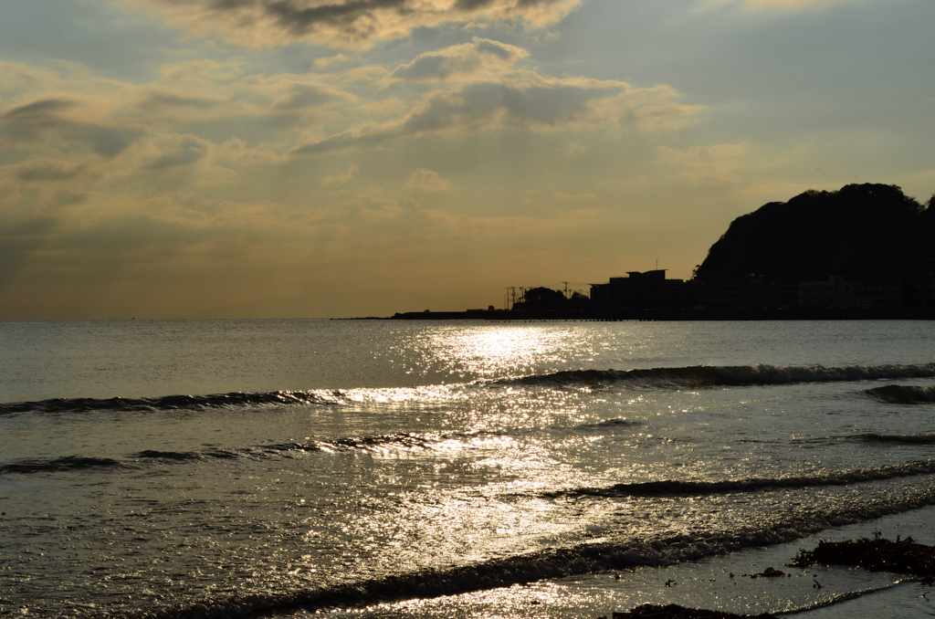 由比ガ浜の夕暮れ2